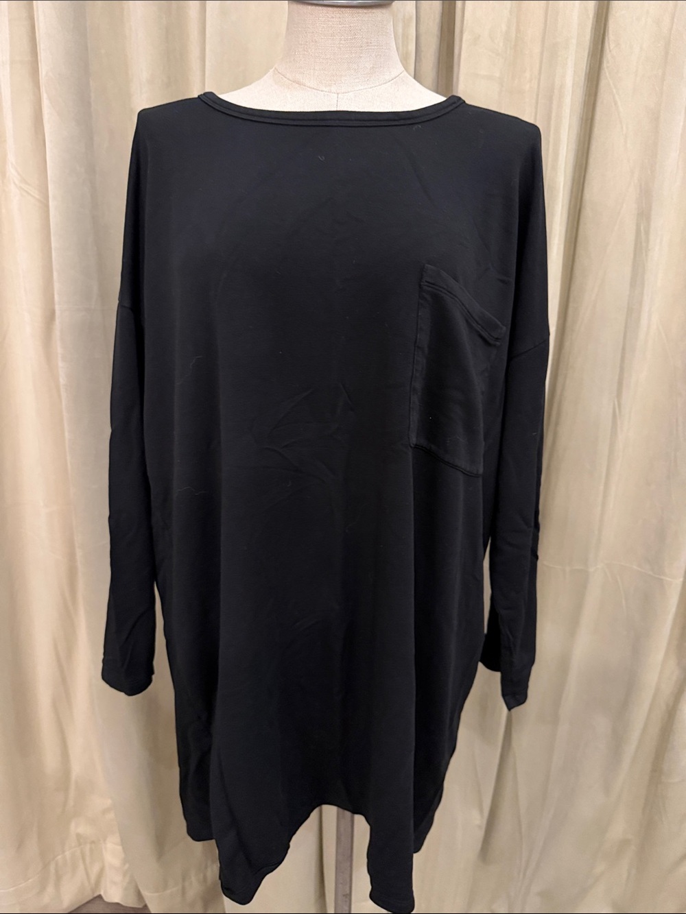 Eileen Fisher XL Black Long Sleeve Tunic with chest Pocket